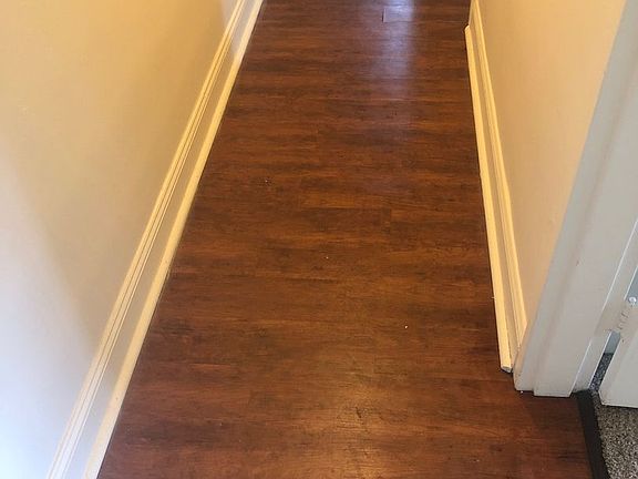 3rd image of 640 Southcrest Dr APT 10