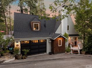 27780 Lakes Edge Rd, Lake Arrowhead, CA 92352