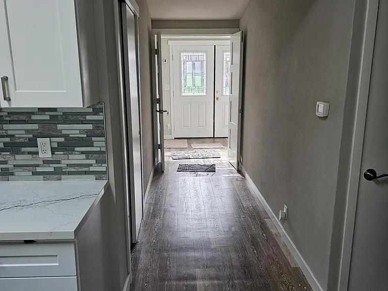 1020 151st Ave SE #1 — Photo 33