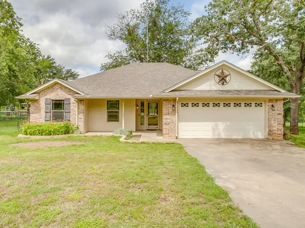 115 Pleasant Oaks Ln, Springtown, TX 76082