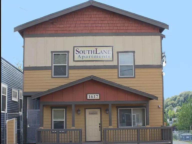 South Lane Apartments — Photo 10