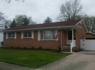 735 Lavender St, Monroe, MI 48162