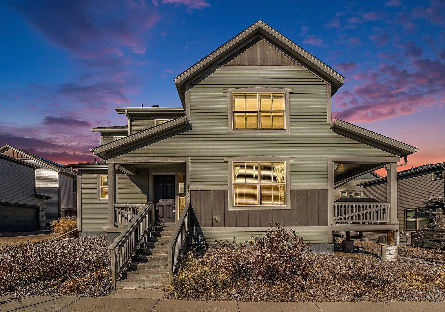 Beautiful Home in Sterling Ranch — Photo 1