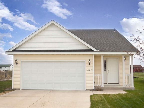 2nd image of 1134 Yellowstone Ave