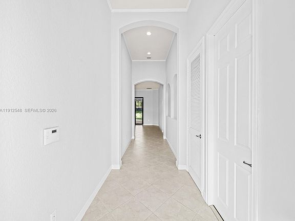 5th image of 8771 NW 41st St