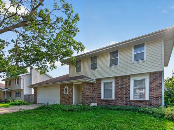 415 25th Ave SW, Altoona, IA 50009