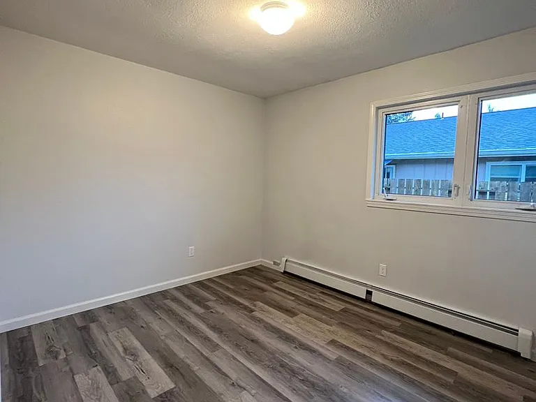3481 E 20th Ave — Photo 23