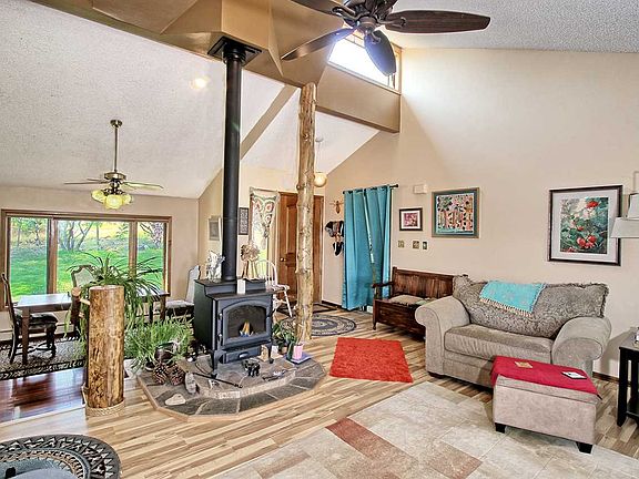 3rd image of 3854 Montana Vista Ct