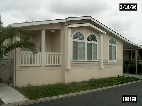 2nd image of 115 Chateau La Salle Dr