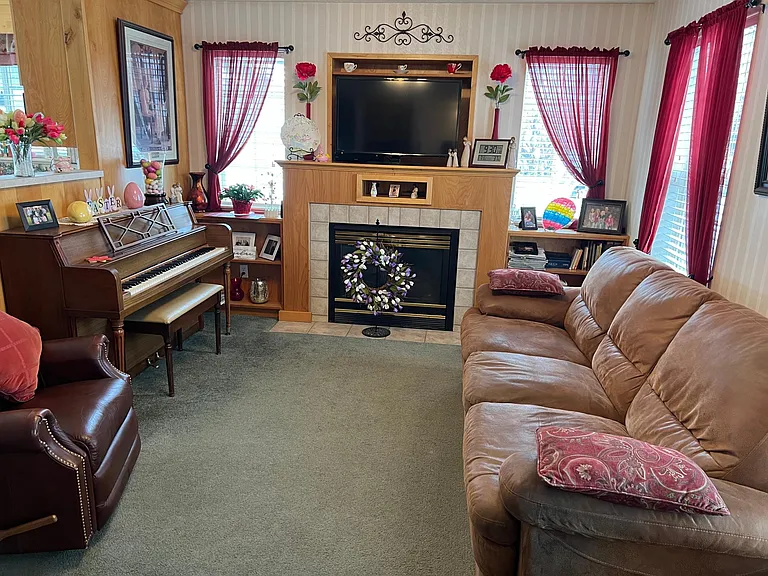 73 W 300 S — Photo 12