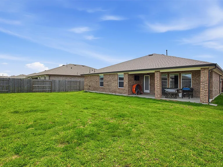 3411 Terrace Landing Ct — Photo 21