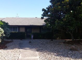 111 Sandlewood Ln, Kerrville, TX 78028
