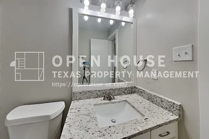 5150 Summit Lodge Dr — Photo 16