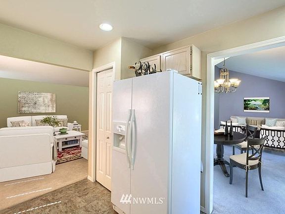 4th image of 11004 SE 316th Pl