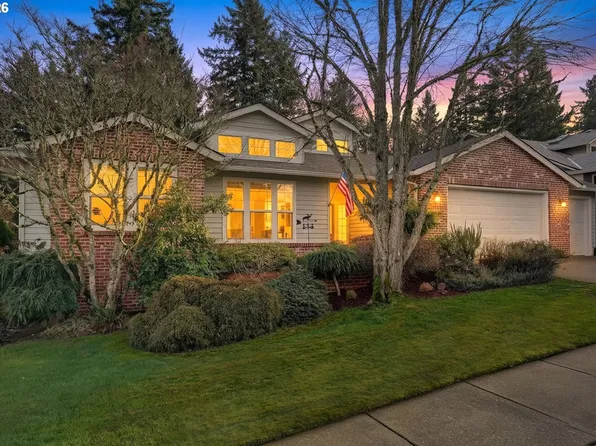 13482 SW Ascension Dr, Tigard, OR 97223