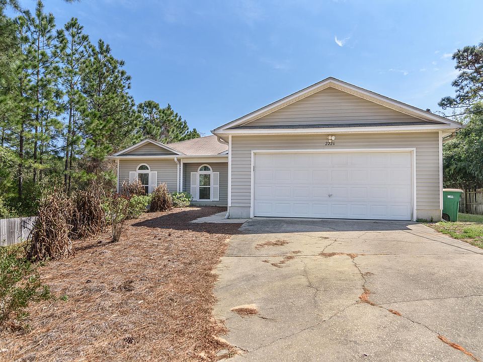 1st image of 2226 Avenida De Sol
