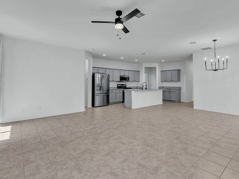 26508 N 122nd Ln — Photo 11