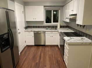 8813 SW 53rd Ave, Portland, OR 97219