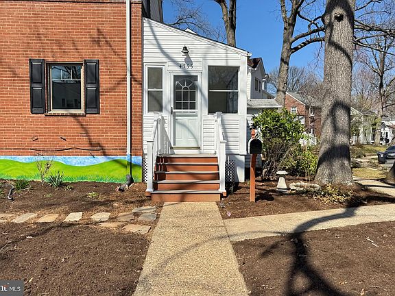 4th image of 4755 1st St N