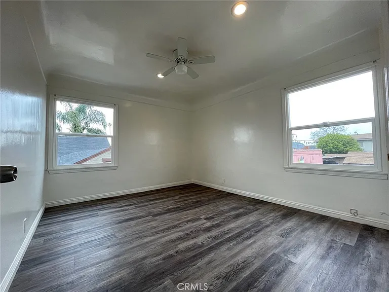 3968 Arlington Ave #1/2 — Photo 11