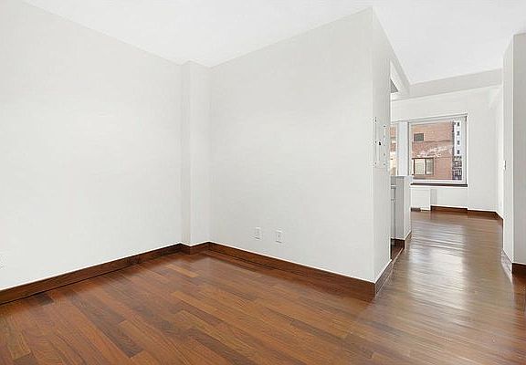 4th image of 305 E 63rd St APT 7J