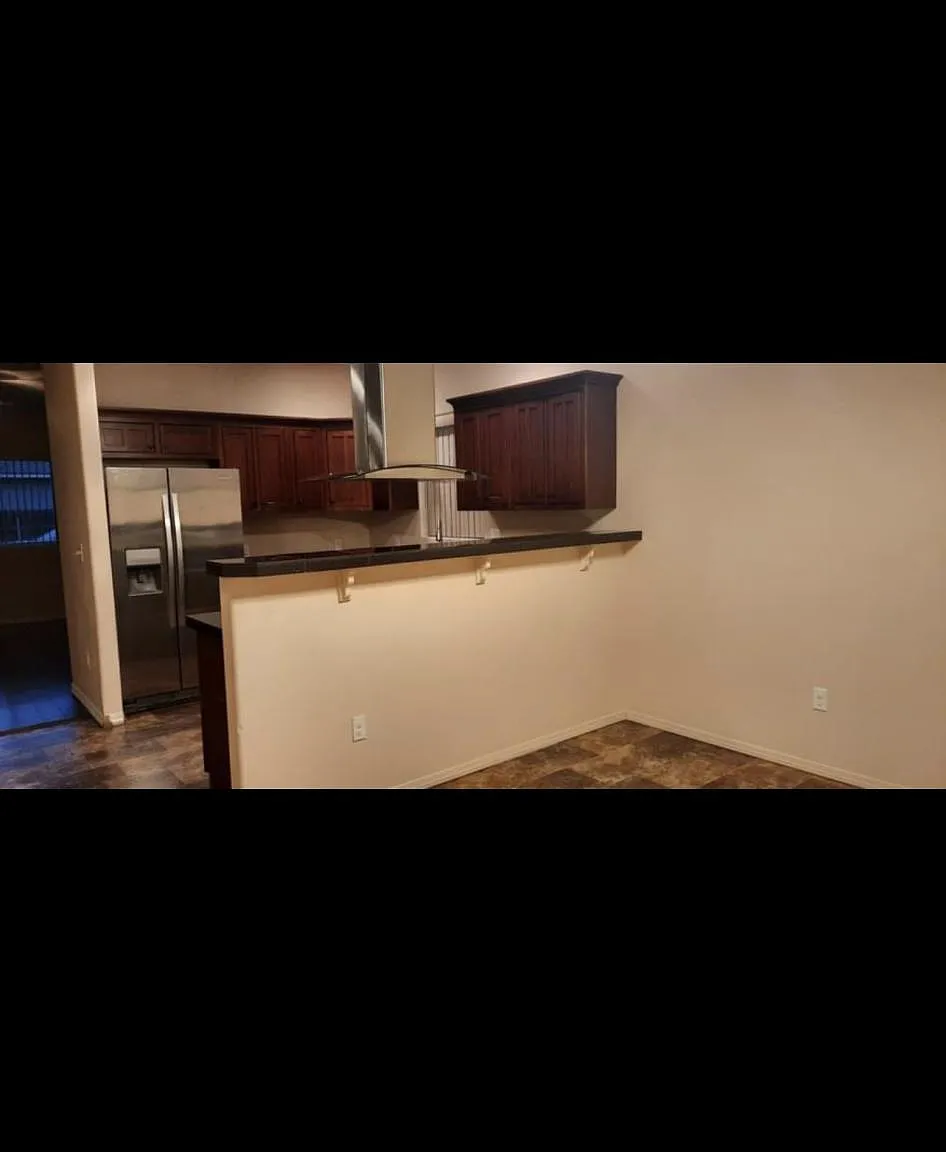 4 bed, 1479 sqft, $2,550 — Photo 1