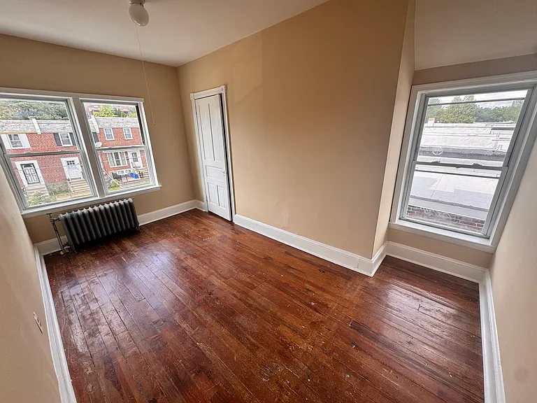 220 Osborn St #2 — Photo 33