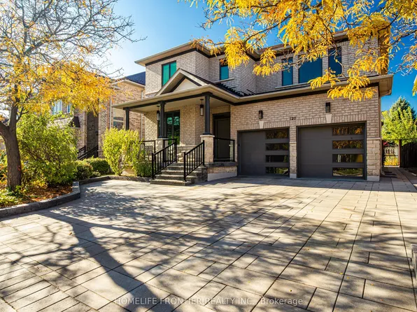 126 Forecastle Rd, Vaughan, ON L4K 5H7