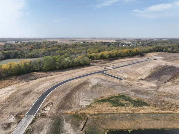 4620 Cartier Ave, Ames, IA 50014