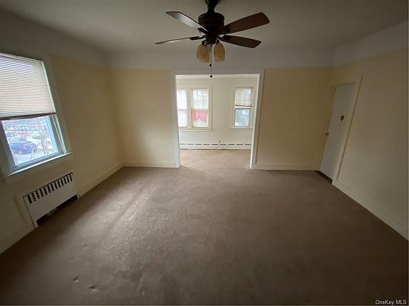 4th image of 30 Lindsey St #2