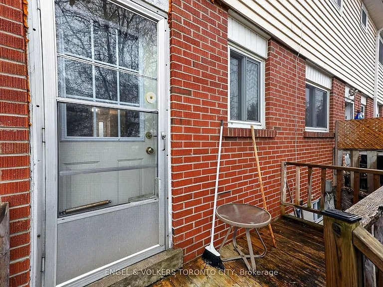 40 East St #14 — Photo 30