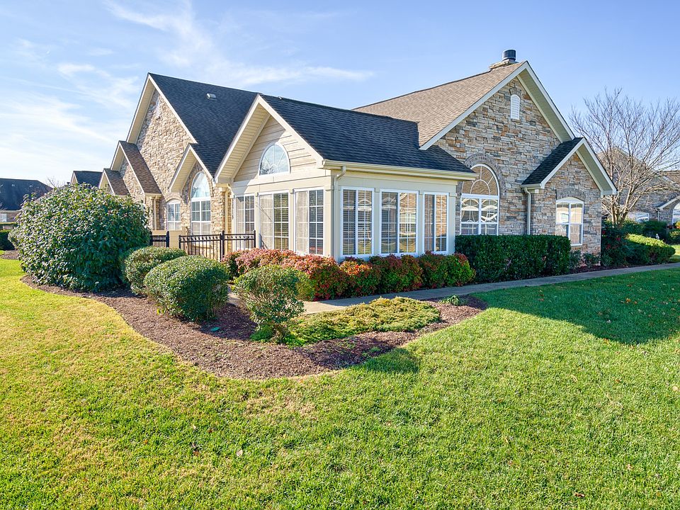 1st image of 2814 Blackwater Dr #1B