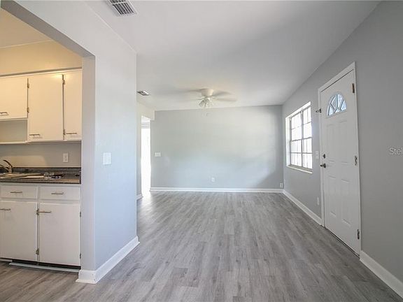 2nd image of 739 Venetian Ave