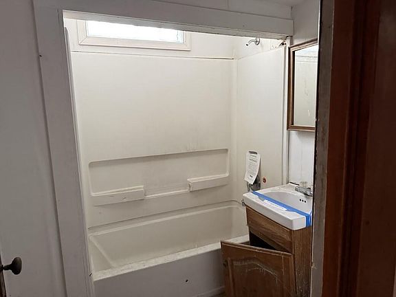 5th image of 2470 N 41st STREET #2472