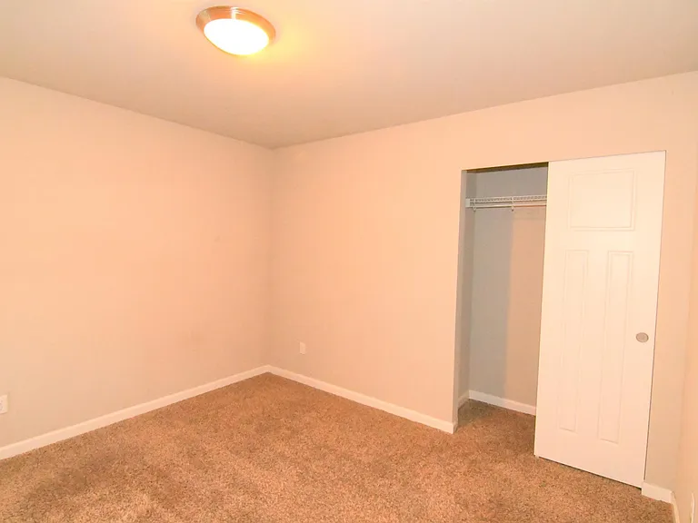 5013 Black Rock Loop SE — Photo 16