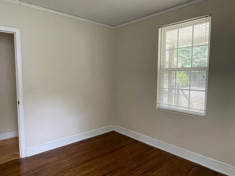 420 Virginia St — Photo 12