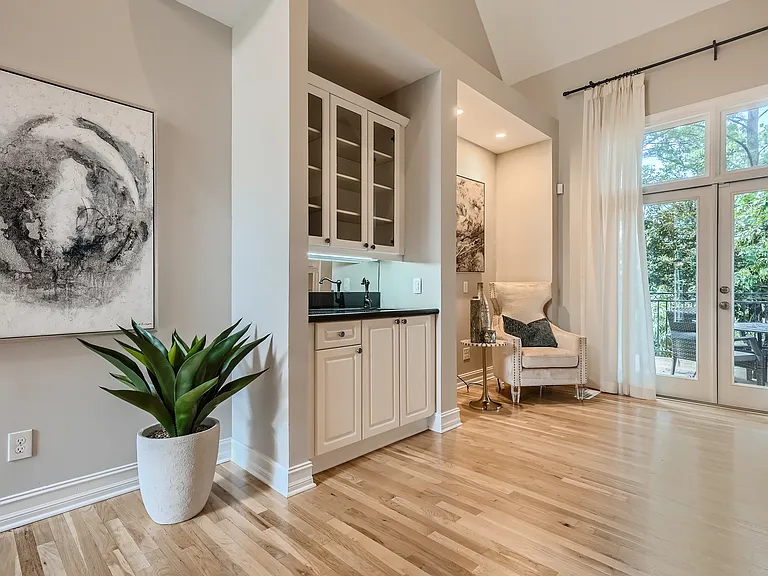 3362 Mathieson Dr NE — Photo 23