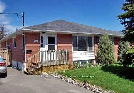 46 Walter Ave S #B Photo 1