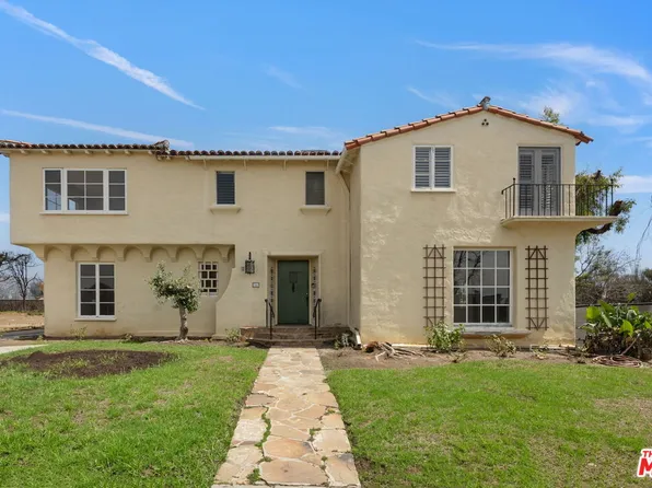 720 Chapala Dr, Pacific Palisades, CA 90272