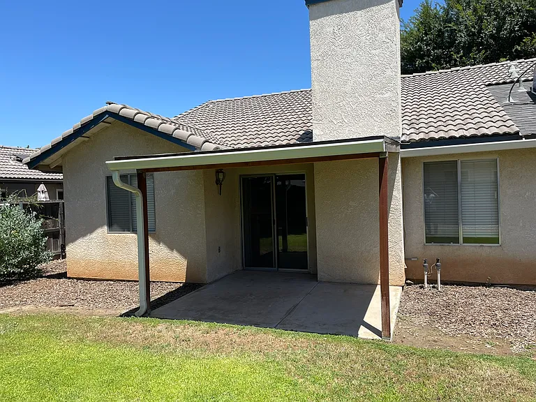 368 W Gibson Ave — Photo 11