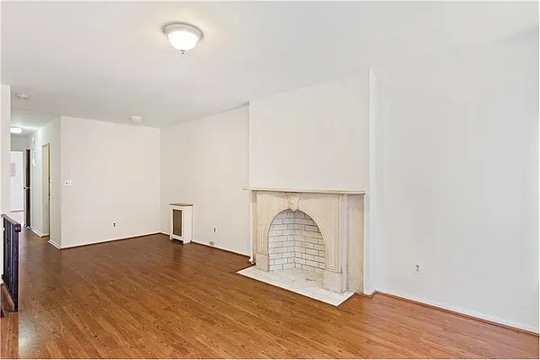 Rented by Corcoran | media 6