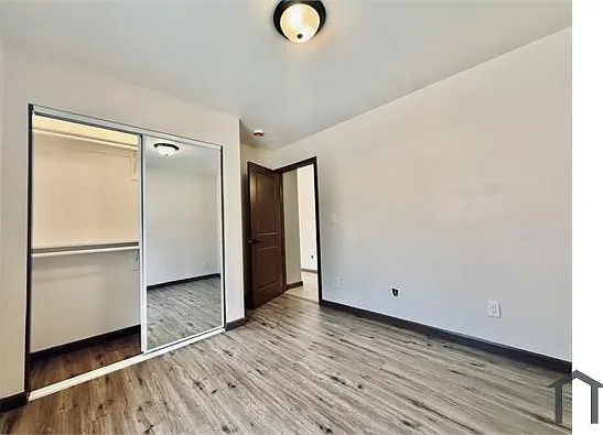 816 E 109th Pl — Photo 12