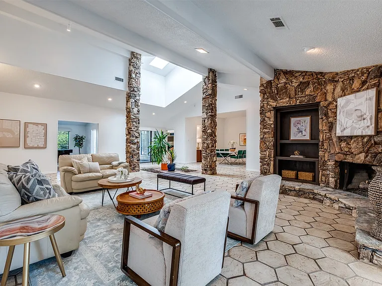 12219 Marbrook Dr — Photo 12