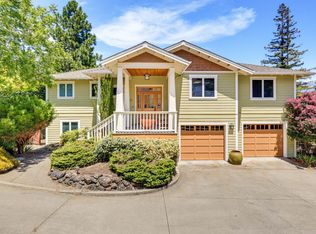 425 Merrill Cir, Ashland, OR 97520