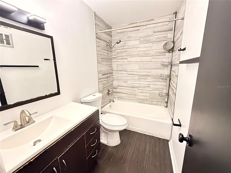 525 Conway Rd #72 — Photo 8