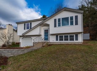 370 Brent St, Manchester, NH 03103