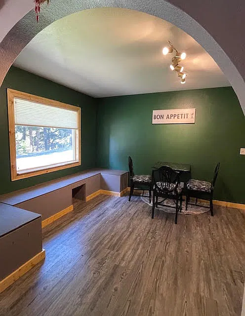 2 bed, 1256 sqft, $800 — Photo 2