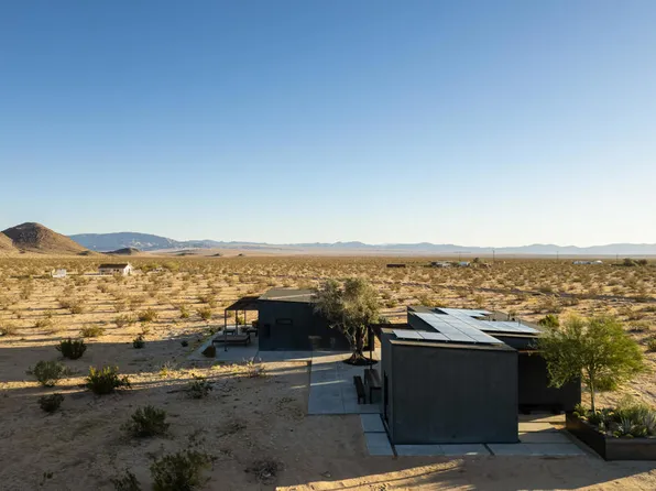 60052 Rocky Ave, Landers, CA 92285