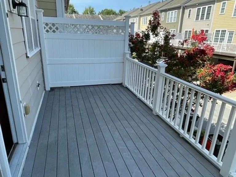 1054 Drayton Ct — Photo 23
