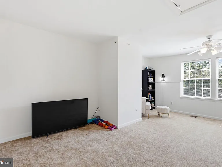 4123 Cressida Pl #G — Photo 19